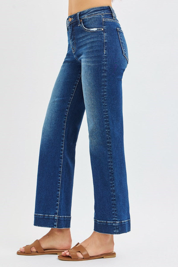 Risen Straight Leg Jeans