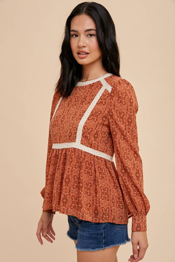 Hideout Top