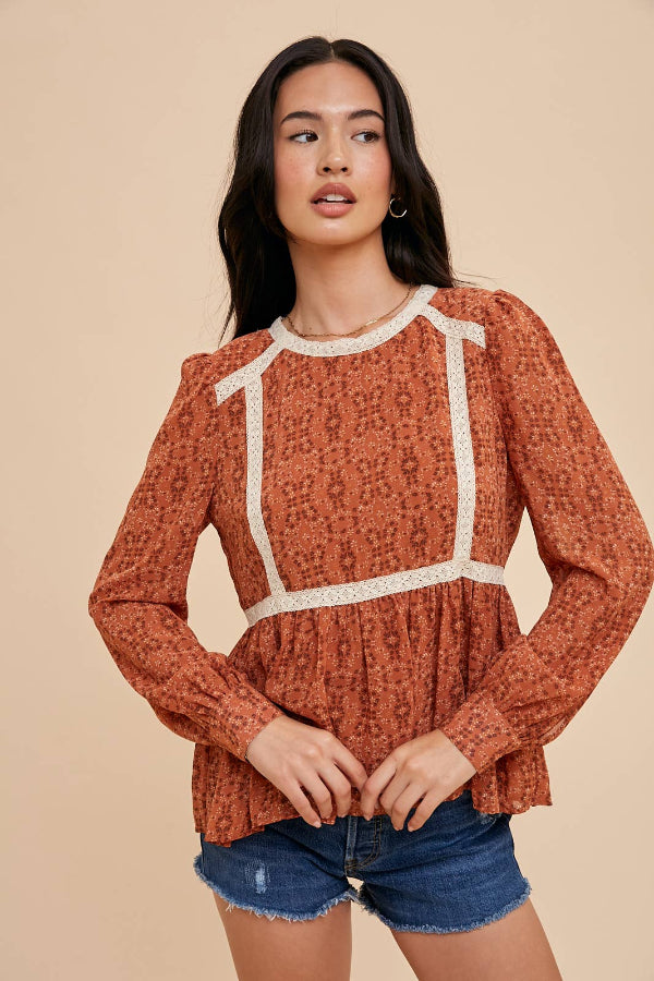 Hideout Top