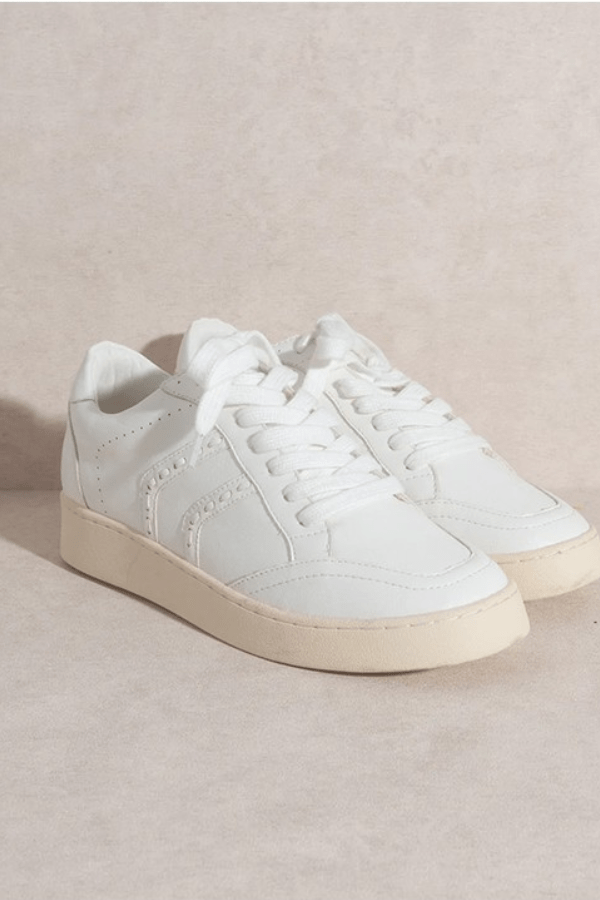 Let's See Style Accessories Roundup Low-Top Sneaker
