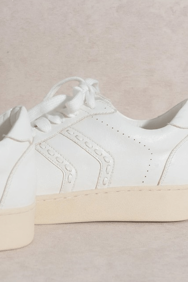 Let's See Style Accessories Roundup Low-Top Sneaker