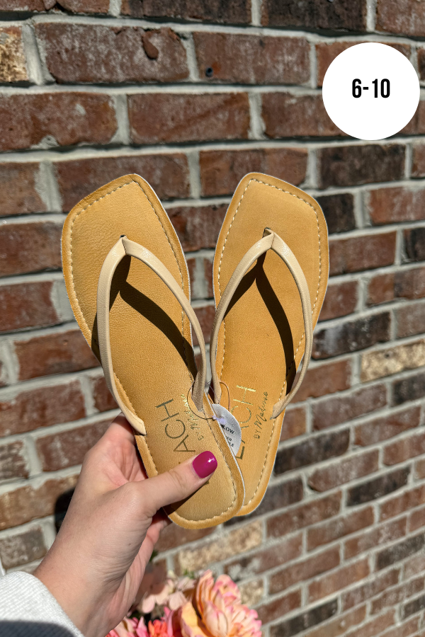 Bungalow Sandal - Shop Ravel