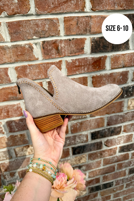Corkys Bluffin Bootie