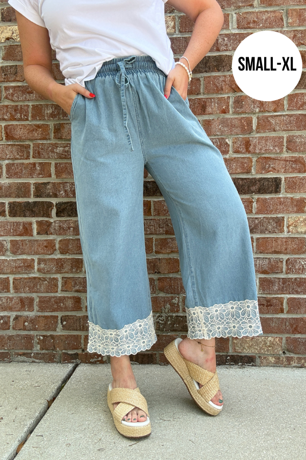 Flower Lace Trim Pants - Shop Ravel