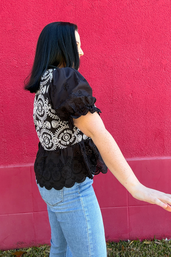 Eyelet Top - Shop Ravel