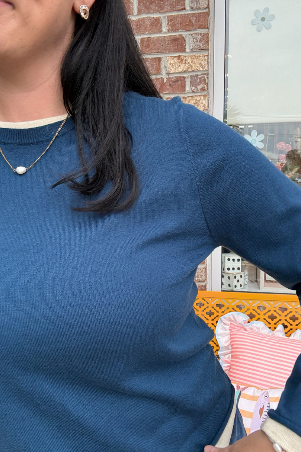 Contrasting Sweater - Blue