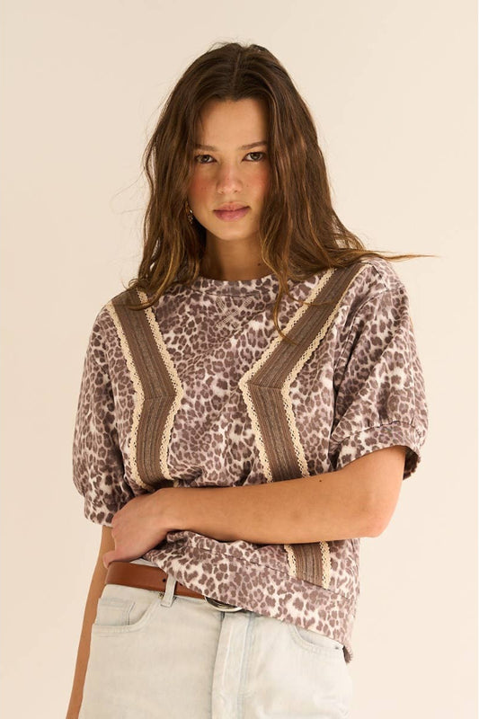 Leopard Puff Sleeve Knit Top