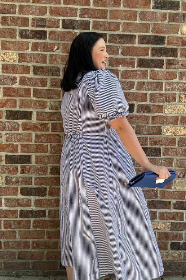 Pointed Collar Midi Dress