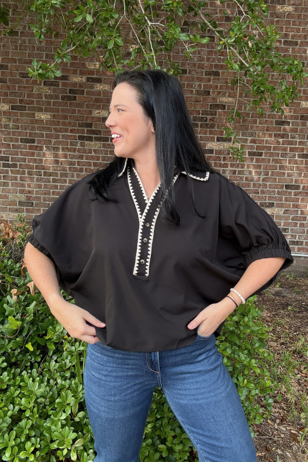 Striking Detail Top
