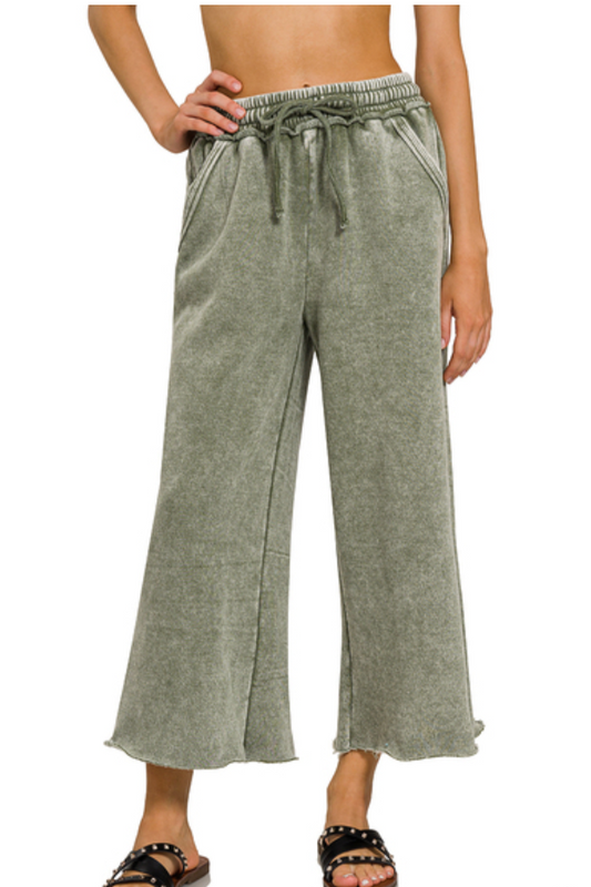 Keep It Comfy Sweatpants- Light Olive