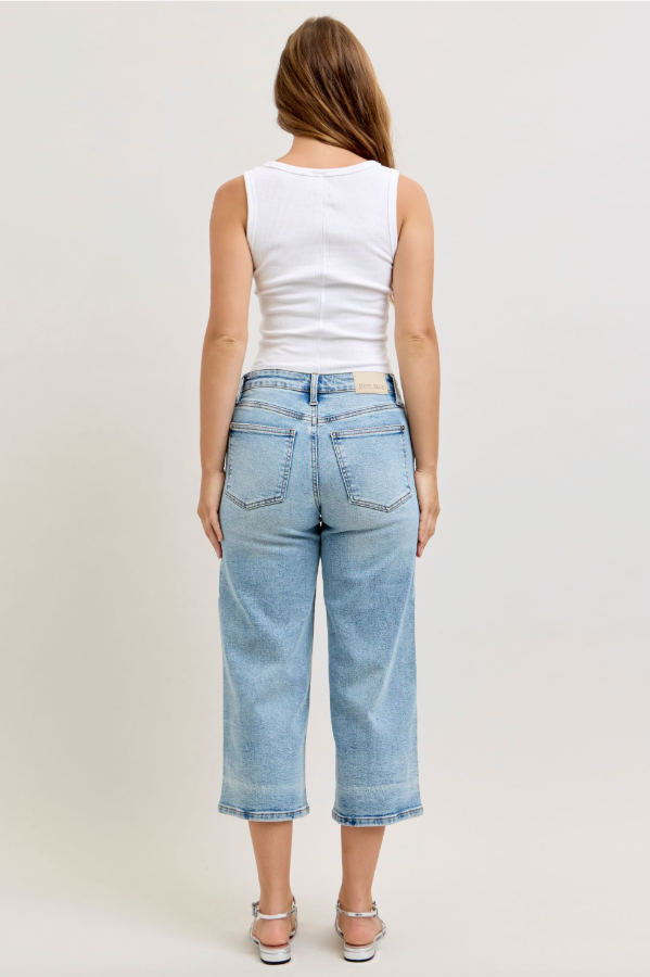Judy Blue Mid Rise Crop- 881106 - Shop Ravel