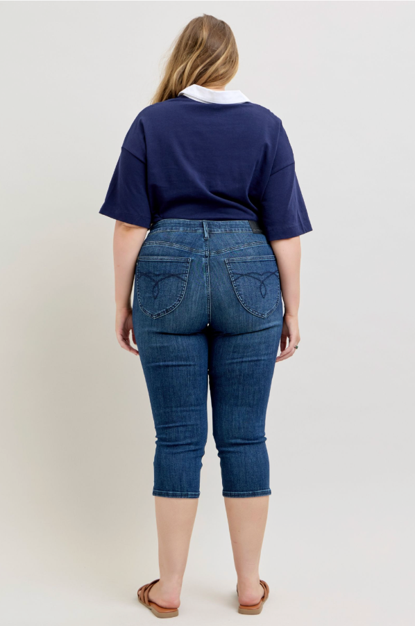 Judy Blue High Rise Capri- 78119 - Shop Ravel