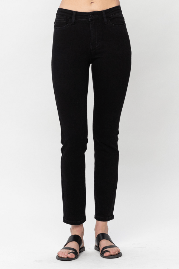 Judy Blue Judy Blue Mid-Rise Black Slim Fit Jeans