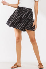Ces Femme Bottoms Geometric Shorts